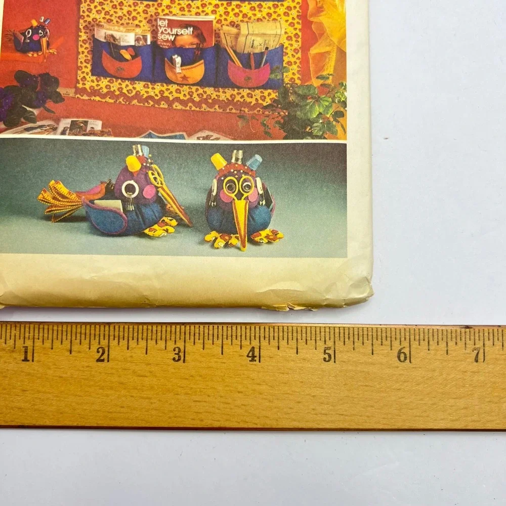 Simplicity 5233 Sewing Pattern‎ Sewphie Bird Organizer 1972 Vintage Pincushion